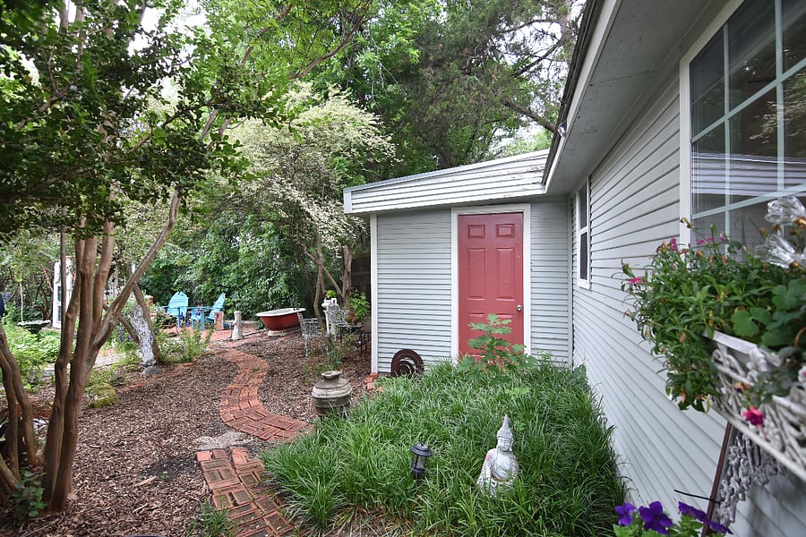 Side of cottage
