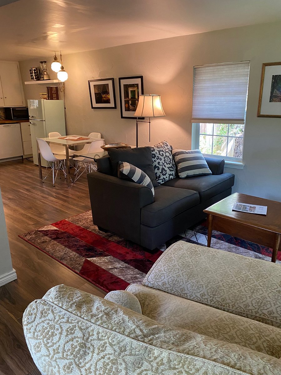 Furnished Finder property 414246_1 photo 8