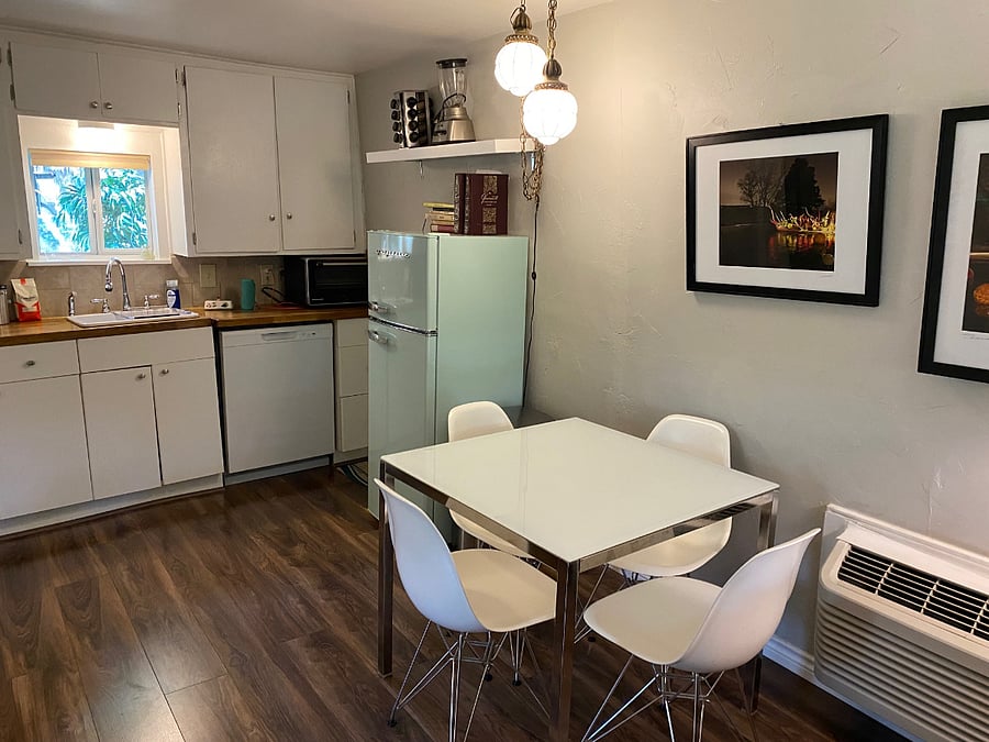Furnished Finder property 414246_1 photo 20