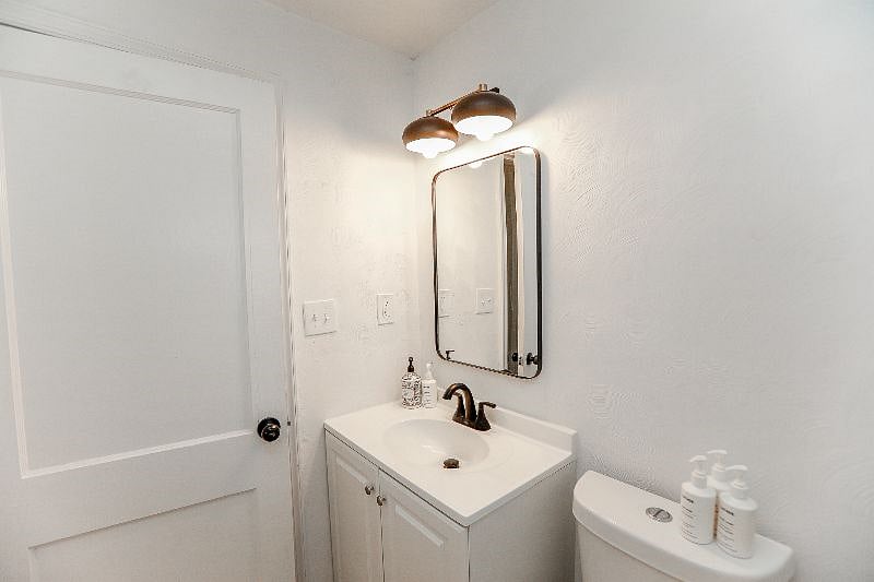 Furnished Finder property 414253_1 photo 29