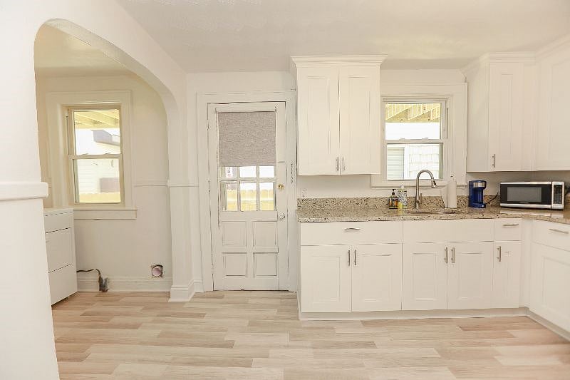 Furnished Finder property 414253_1 photo 32