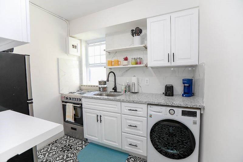Furnished Finder property 414256_1 photo 25