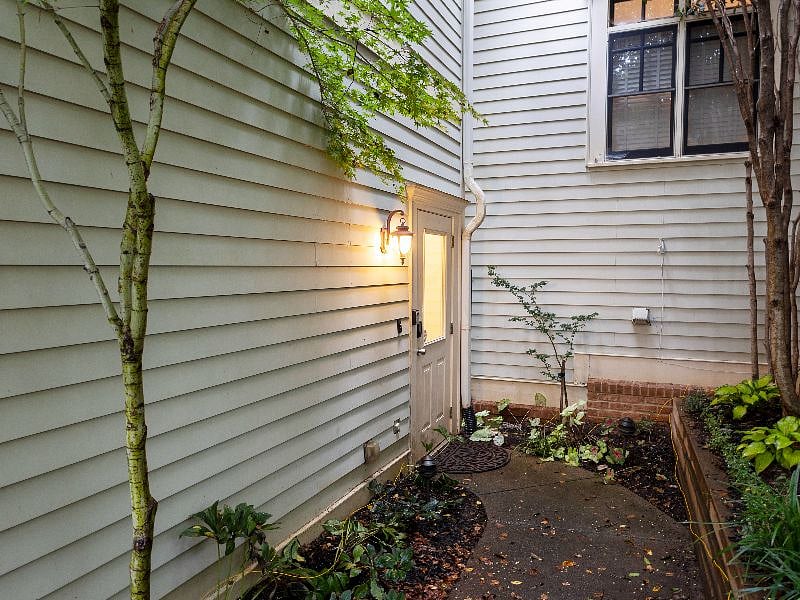 Furnished Finder property 414318_1 photo 24