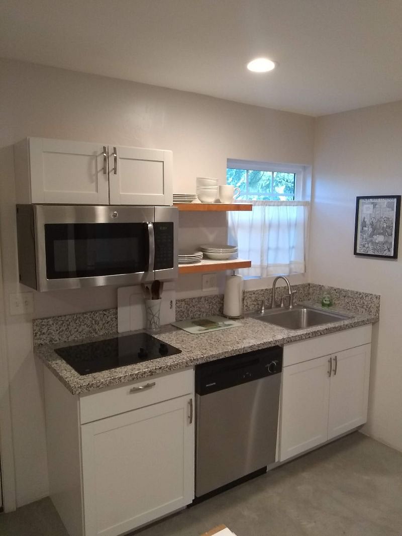Furnished Finder property 414328_1 photo 3