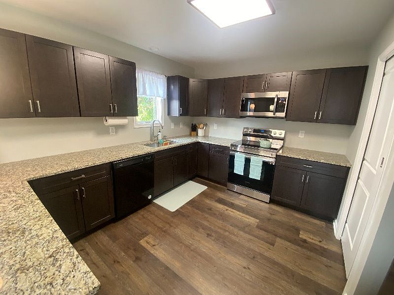 Furnished Finder property 414331_2 photo 6
