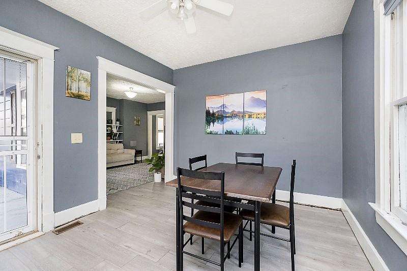 Furnished Finder property 414355_1 photo 9