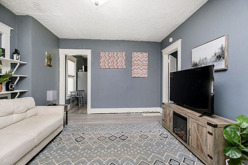 Furnished Finder property 414355_1 photo 6