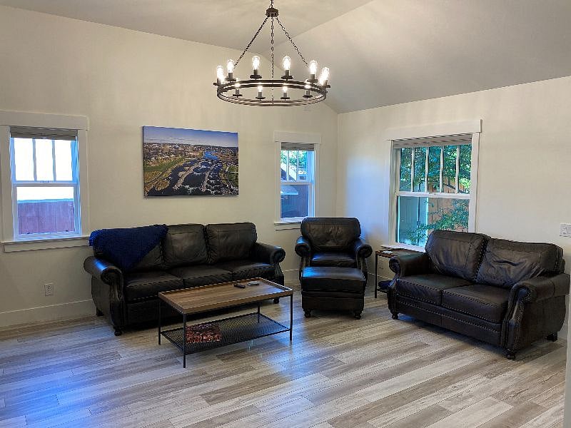 Furnished Finder property 414388_1 photo 6