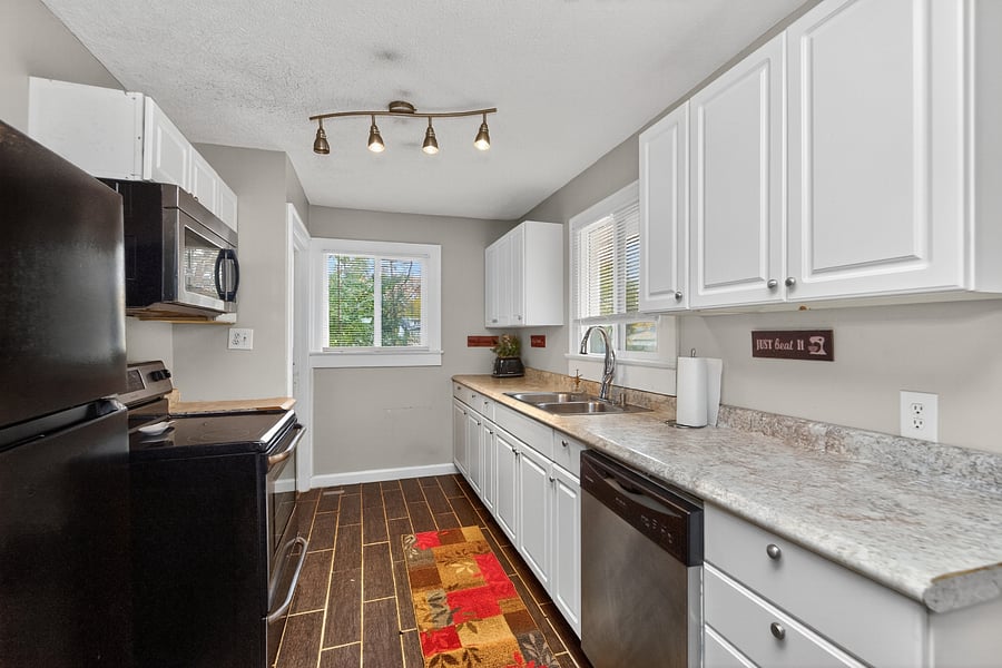 Furnished Finder property 414396_1 photo 9
