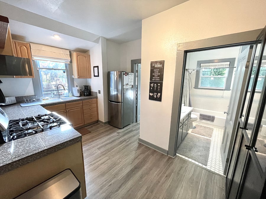 Furnished Finder property 414473_1 photo 23