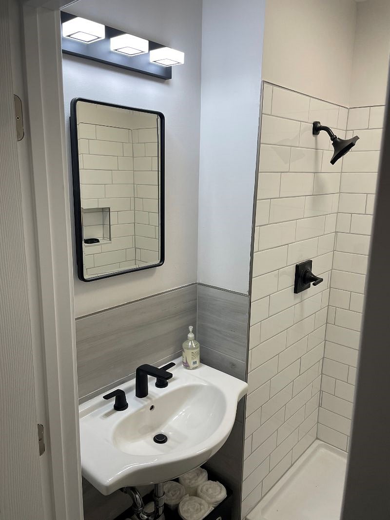 Furnished Finder property 414485_1 photo 8