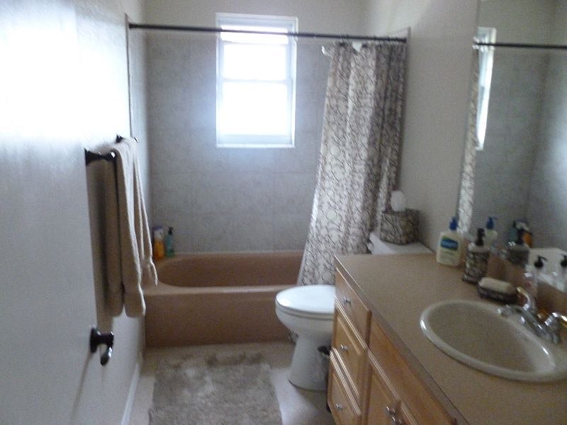 R1 Bathroom