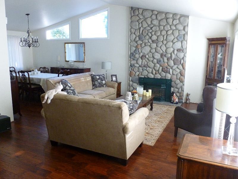 Living room w/part of dining room