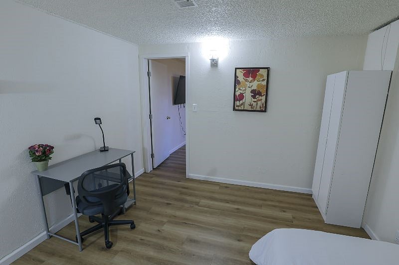Furnished Finder property 414596_1 photo 14