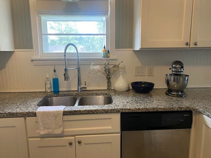 Furnished Finder property 414693_1 photo 8