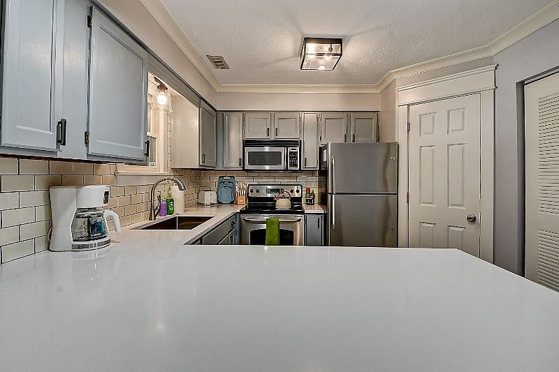 Furnished Finder property 414778_1 photo 4