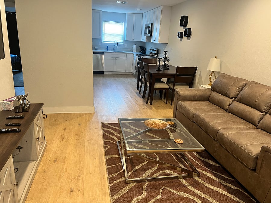 Furnished Finder property 414780_1 photo 3