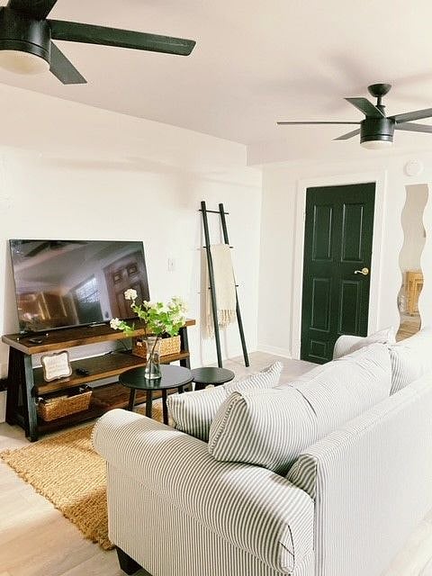 Furnished Finder property 414787_2 photo 15