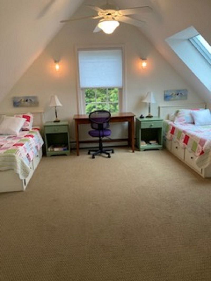 Second Floor, loft-style bedroom