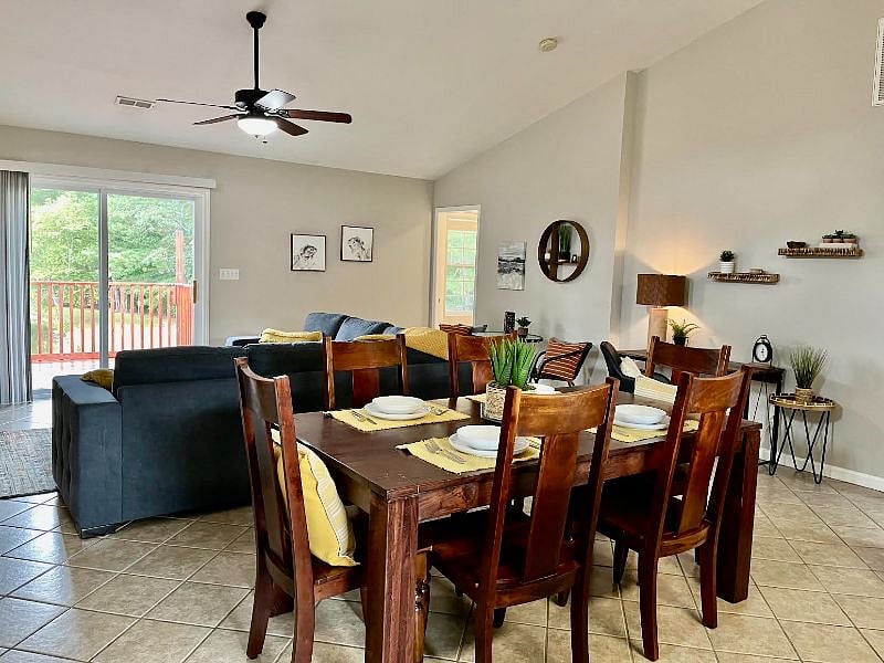 Furnished Finder property 415010_1 photo 10