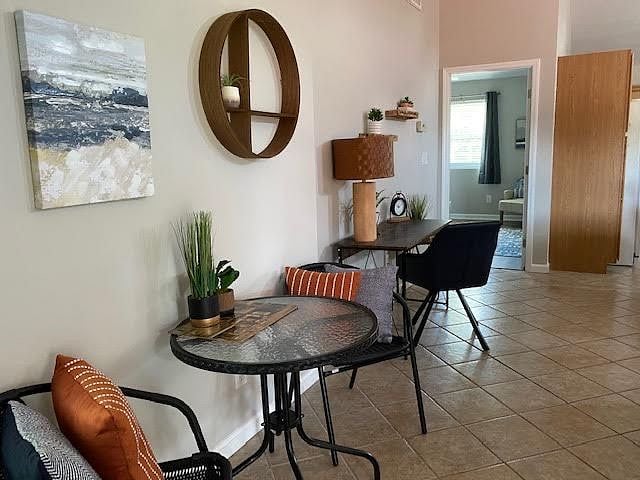 Furnished Finder property 415010_1 photo 11