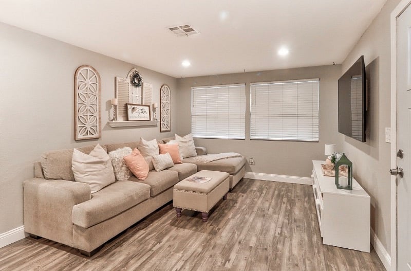 Furnished Finder property 415017_1 photo 25