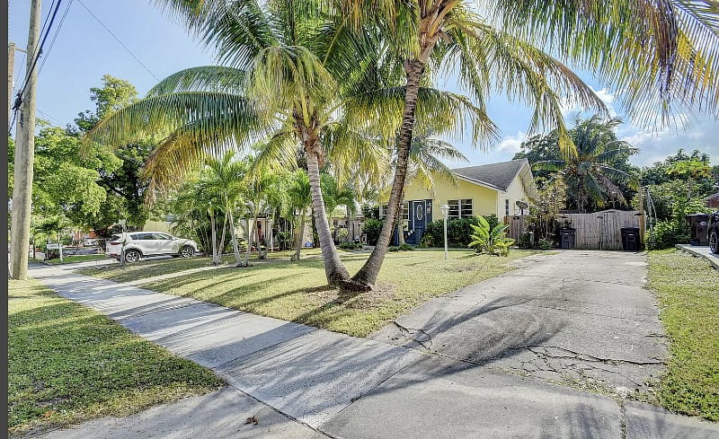 Furnished Finder property 415094_1 photo 3
