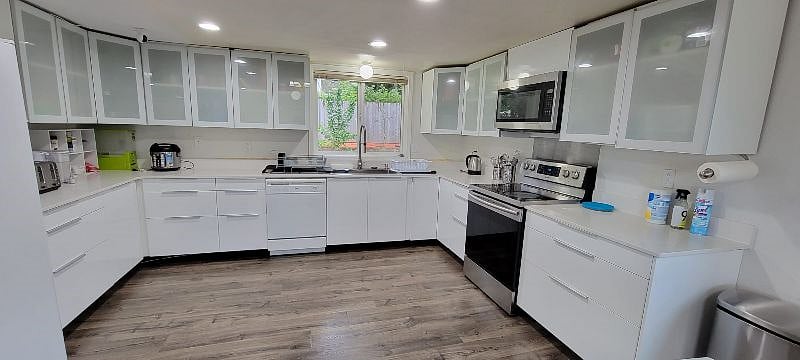 Spacious kitchen area