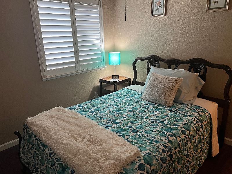 Furnished Finder property 415120_1 photo 3
