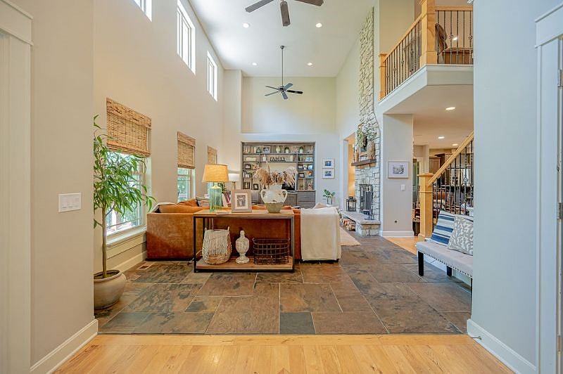 Furnished Finder property 415132_1 photo 3