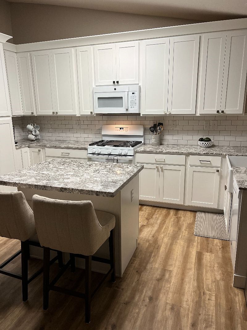 Furnished Finder property 415141_1 photo 5