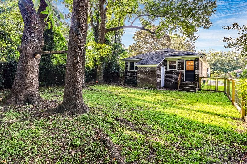 Furnished Finder property 415187_1 photo 16