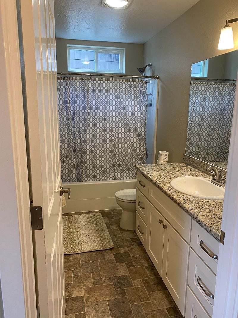 Furnished Finder property 415266_1 photo 23