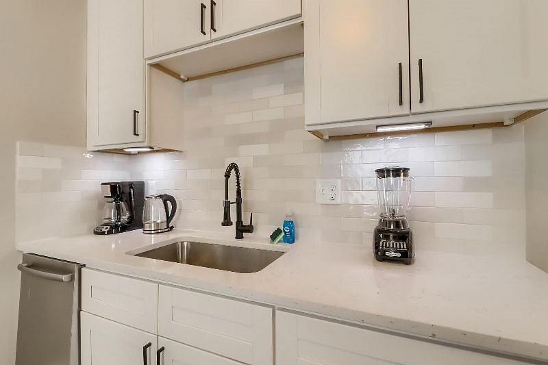 Furnished Finder property 415290_1 photo 12