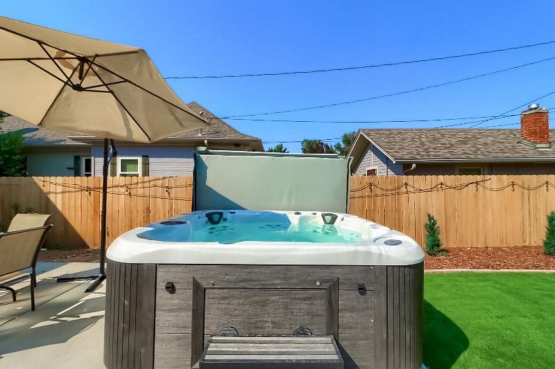Furnished Finder property 415290_1 photo 32