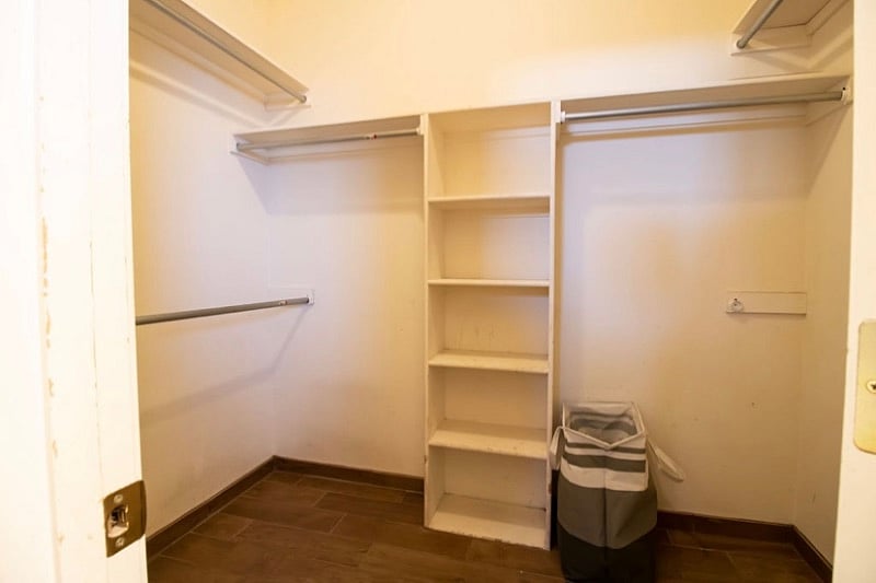 Furnished Finder property 415388_1 photo 17