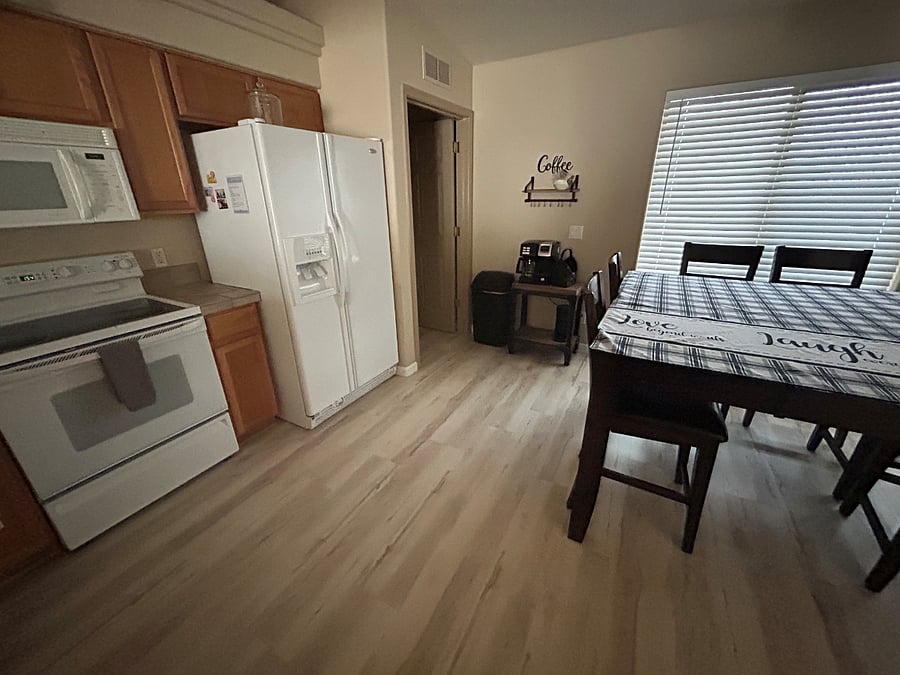 Furnished Finder property 415424_1 photo 8