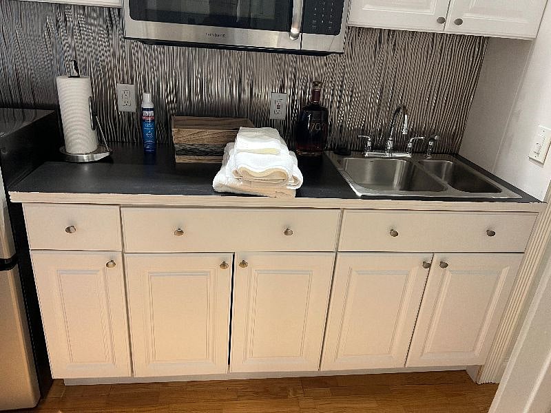 Furnished Finder property 415427_1 photo 6