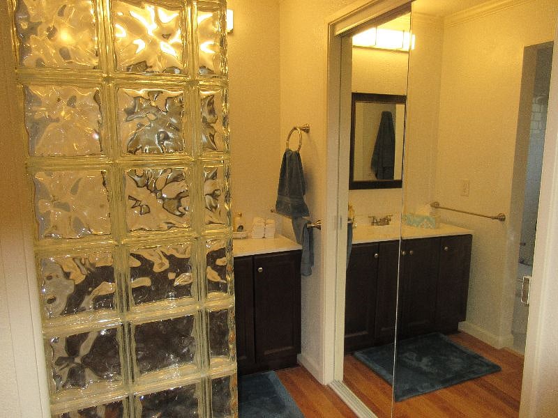 Furnished Finder property 415428_1 photo 11