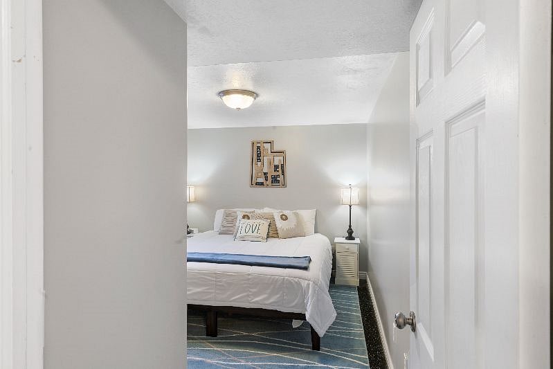 Furnished Finder property 415447_1 photo 13