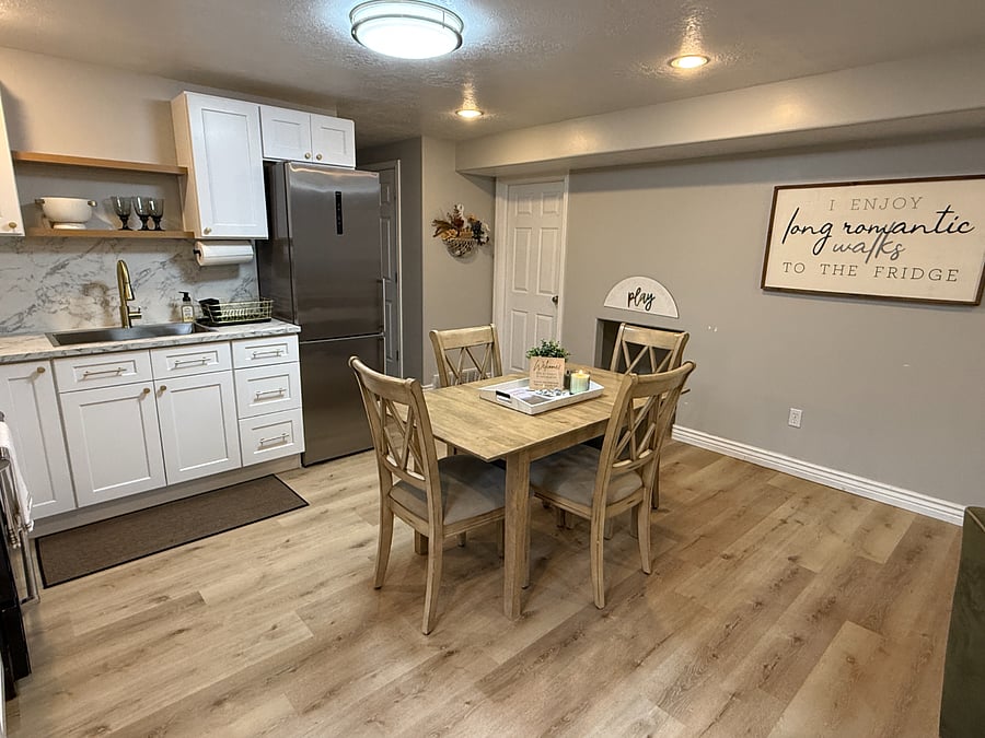 Furnished Finder property 415447_1 photo 3