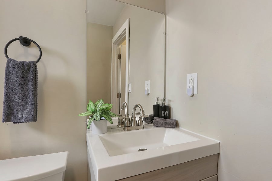 Furnished Finder property 415484_1 photo 18