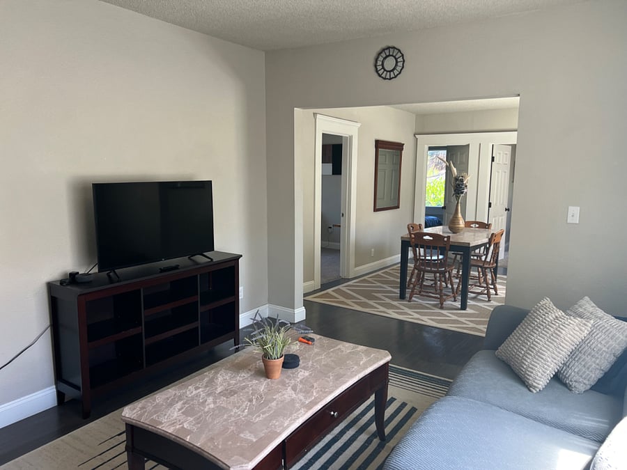Furnished Finder property 415492_1 photo 9