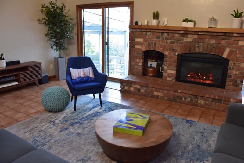 Furnished Finder property 415504_1 photo 3