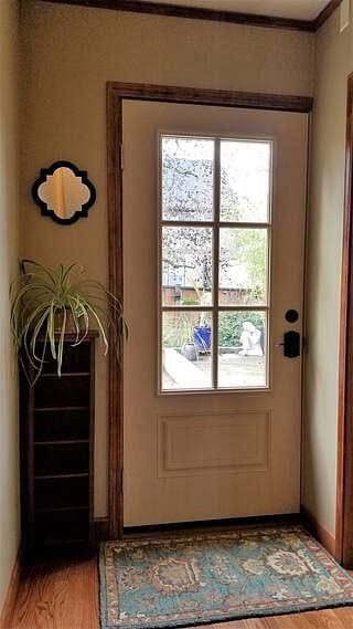 Furnished Finder property 415527_1 photo 3