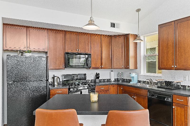 Furnished Finder property 415557_1 photo 20