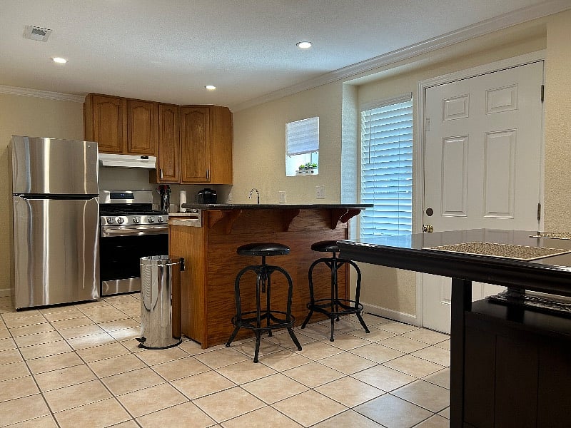 Furnished Finder property 415610_2 photo 4