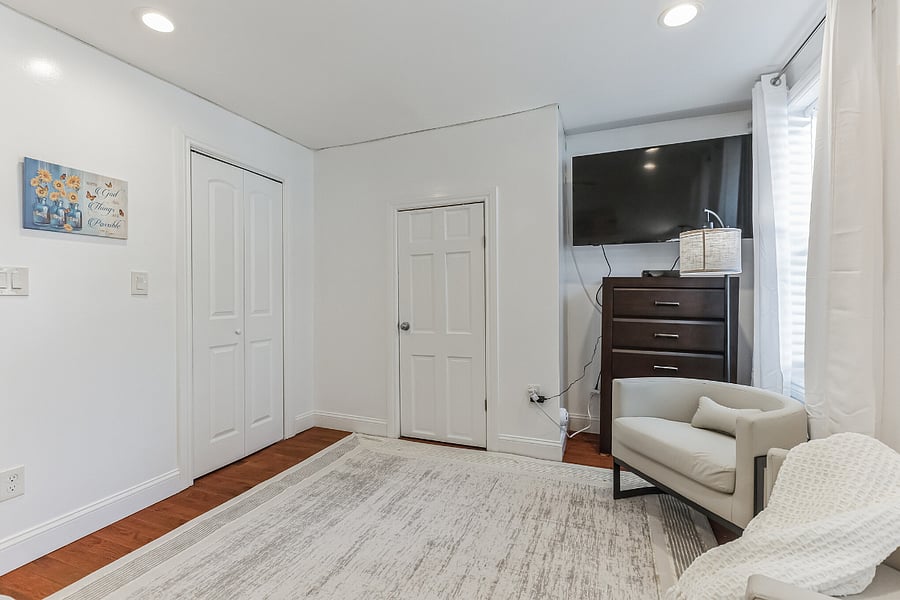 Furnished Finder property 415620_2 photo 23