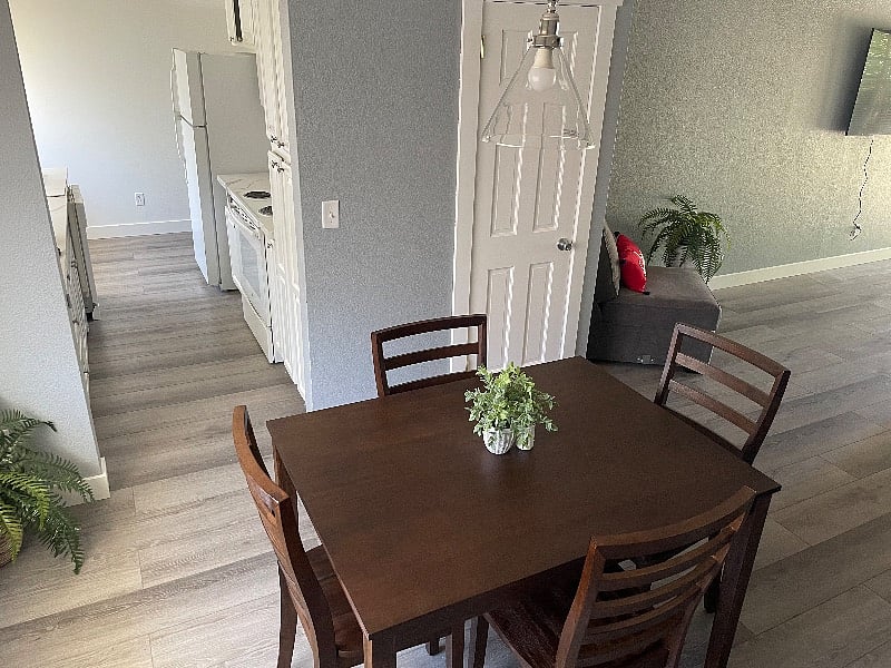 Furnished Finder property 415623_1 photo 5