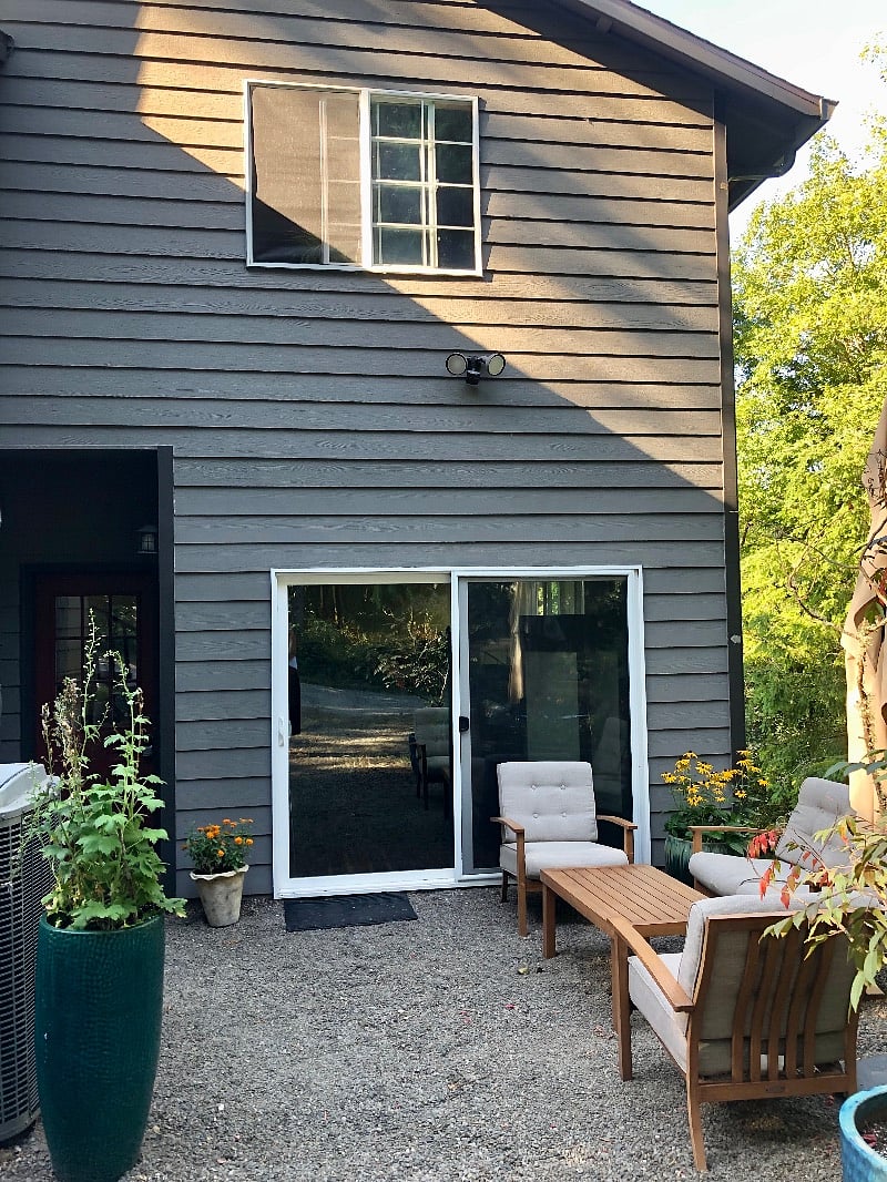 Front entrance to second rental unit.